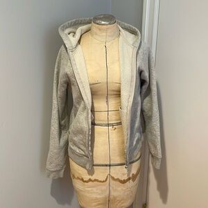 Uniqlo Gray Fleece Zip Up Size Small